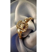 18 Ayar Altın Kaplama Swarovski Taşlı Çerçeveli Tek Taş Yüzük