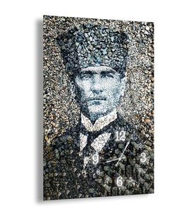 Saatli Atatürk Cam Tablo