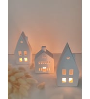 Home Yılbaşı Ev Mumluk Seti, Beyaz Renkli Yüksek Kaliteli Malzeme Dekoratif Obje, El Yapımı Dekoratif Obje Biblo, Ev Dekoru, Masa Dekoru, Yılbaşı Dekoru, Hediyelik, Yılbaşı Evleri