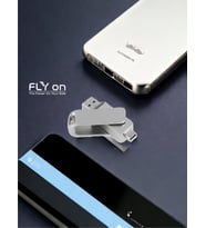 2 In 1 Çift Taraflı Uyumlu Type-c ve İpHONE 15 Telefonlarla Uyumlu Tak Çalıştır USB  Usb 2.0 64 Gb Usb Bellek