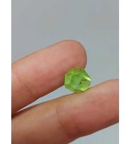 Peridot (Zebercet) Taşı Otantik Doğal Kesim (Ortalama 3 karat) (55630)