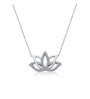 Gümüş Lotus Çiçeği Kolye