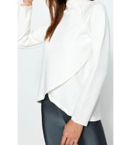 Tarz Regular Dik Yaka Reglan Kol Regular Kaymak ı Pamuklu Fermuar Detaylı Örme Spor Sweatshirt (Beyaz)