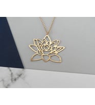 Altın Kaplama Lotus Çiçeği Gümüş Kolye
