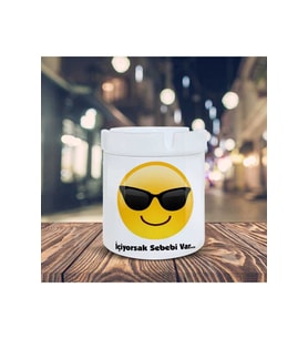 Sebebi Var Yazılı Gözlüklü Emoji Baskılı Küllük Kül Tablası-99147