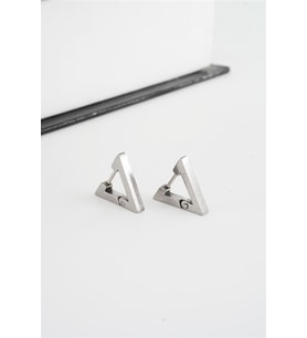 Unisex 316 L Paslanmaz Çelik 1.5 cm Üçgen Model Küpe