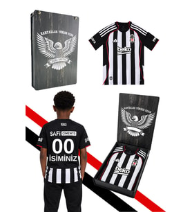 ORJİNAL LİSANSLI ADİDAS BEŞİKTAŞ FORMA 25-26 SEZON ÇUBUKLU ÇOCUK FORMASI KİŞİYE ÖZEL