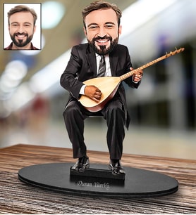 Kişiye Özel Bağlama Tasarımlı Karikatür Biblo 107