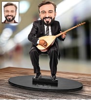 Kişiye Özel Bağlama Tasarımlı Karikatür Biblo 107