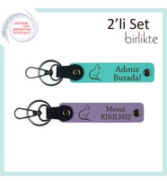 Minnoşlar İçin Tasarlandı, Tatlı Kedi Desenli, İsme Özel Deri Anahtarlık, Turkuaz-Mor Menekşe