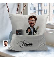 BK Gift Kişiye Özel Boss Baba Karikatür Tasarımlı Organizer Kumanda ve Atıştırmalık Cepli Gri Kırlent Yastık-5 Arkadaşa Hediye, Cepli Yastık