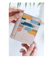 DAKS 2003 HEDİYELİK TENEKE KUTU KİTAP ŞEKİLLİ - BOOK TIN ART ABSTRACTED 9.5x11x3cm