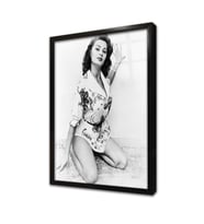 Sophia Loren Çerçeveli Cam Tablo