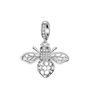 Işıltılı Petekli Arı Charm  925 Ayar Gümüş