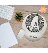 Kişiye Özel Baş Harf Desenli Mousepad Bilek Destekli