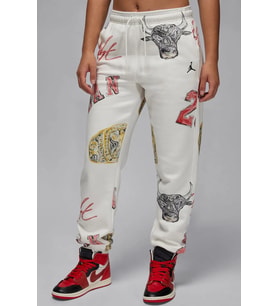 Nike Women's Jordan Brooklyn Fleece Jogger Kadın Eşofman Altı Beyaz