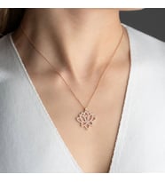 Vaoov 925 Ayar Gümüş Taşlı Lotus Kolye (Rose)