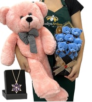 Premium Set - 7'li Peluş Ayıcık Buketi, Gerçek Ametist Taşlı Lotus Kolye ve Pembe Ayıcık (Model 1)