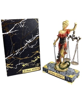 Premium İsimli Ofis Seti - Mermer Tasarımlı Defter ve Kaideli Adalet Heykeli (Model 2)