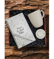 Defter,Kalem,Kupa Bardak,Mum,Hediye Kutusu