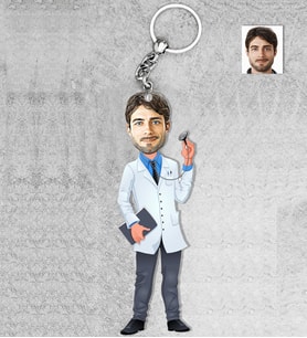 Kişiye Özel Erkek Doktor Ahşap Anahtarlık-1