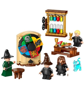 LEGO Harry Potter Hogwarts Seçmen Şapka Töreni 76460
