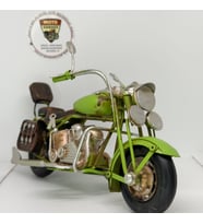 Nostaljik Deri Çantalı Yeşil Chopper - 1:18 Ölçek (12cm) Dekoratif Motosiklet Modeli