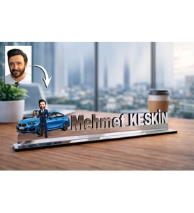 Kişiye Özel Emlak Ev Satış Personeli Karikatürlü 30 cm Ayna Pleksi Masaüstü İsimlik - Yeni Araba Hediyesi Galericiye ve Araba Tutkununa Hediye