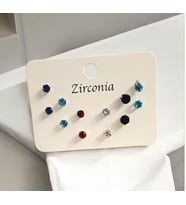 12 Adet Renkli Zirkon Tek Taşlı Küpe (Çok Renkli)