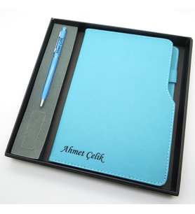 Signator® Codex  N176 Kişiye Özel Defterli Set - İsme Özel Turkuaz Kalem + İsme Özel Turkuaz Defter  İsme Özel Kutusunda Hediyelik Set (Karışık)