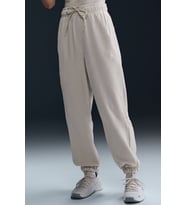 Nike Therma-FIT One Women's Loose Fleece Pants Kadın Bol Kesim Yüksek Bel Eşofman Altı Fildişi