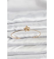 Yıldız Model Gold Renk Bileklik