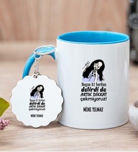 Kişiye Özel Herkes Delirdi Tasarım Esprili Mavi Kupa Bardak ve Anahtarlık