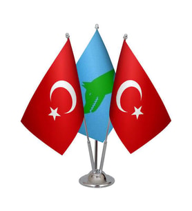 Masa Üstü Göktürk Bayrağı Türk Bayrağı Üçlü Krom Direk Masa Bayrak Seti