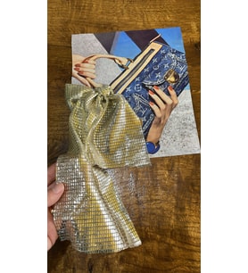 VARAKLI SARI FİYONKLU ARMA DİKİŞ GİYİM APLİKE 23X19 CM