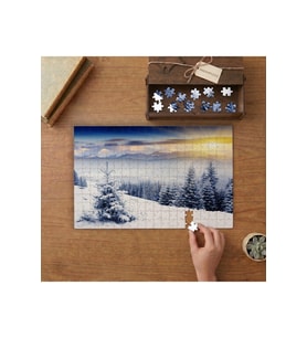 Çam Ağaçları ve Kar Manzarası Tasarımı 240 parça Ahşap Puzzle Ahşap Kutuda MP00521