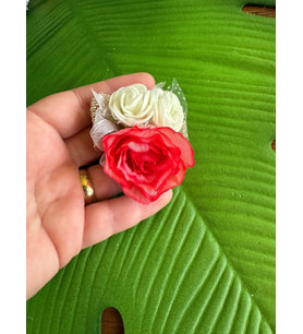 5X5 CM 3 GÜLLÜ TASARIM YAKA İĞNESİ TÜRBAN GİYİM AKSESUARI BROŞ