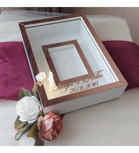 25X35 BEYAZ-ROSEGOLD LEDLİ FOTOĞRAF BÖLÜMLÜ ANI ÇERÇEVESİ- NİŞAN SÖZ GÜLLERİNİZ İÇİN ÇERÇEVELER
