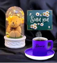 Led Işıklı Tasarım Fanus ve Mor Renkli Kahve Fincanı  Kişiye Özel Hediye Seti  İsimli Fincan (Model 4)