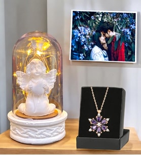Size Özel Fotoğraflı Hediye Seti  Led Işıklı Beyaz Melekli Fanus & Gerçek Ametist Taşlı Lotus Kolye