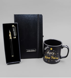 Yılbaşına Özel Siyah Defter & Siyah Dolma Kalem & Happy New Years Kupa Hediye Seti
