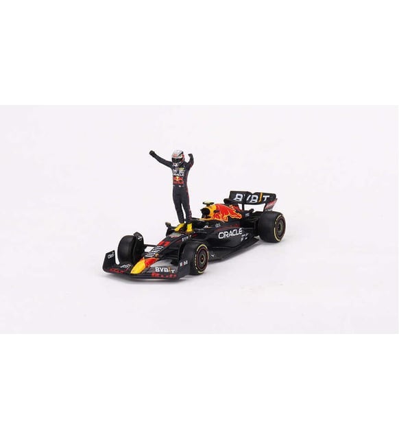 Mini GT 551 Oracle Red Bull Racing RB18 #11 Sergio Perez 2022