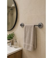 ÇELİK SİYAH LALE UZUN BANYO HAVLULUK