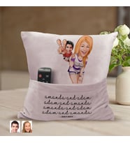 BK Gift Kişiye Özel Sevgililer Karikatür Tasarımlı Organizer Kumanda ve Atıştırmalık Cepli Pembe Kırlent Yastık-30 Arkadaşa Hediye, Cepli Yastık