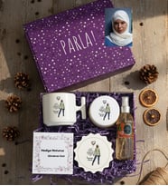 Kişiye Özel Karikatürlü Cute But Capricorn Oğlak Burcu Hediye Kutusu - Kişiye Özel T Kupa, Kolonya, Bardak Altlığı, Mum Doğum Günü Hediyesi