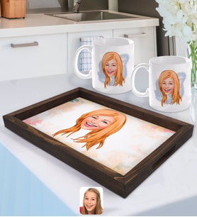 BK Gift Kişiye Özel Kadın Yüz Karikatürlü Doğal Ahşap Tepsi ve 2’li Kupa Bardak Seti-1