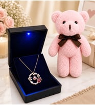 925 Ayar Gümüş Rose Lale Bahçesi Kolye 100 Dilde Seni Seviyorum Işıklı Kutusunda Pembe Peluş Ayıcık Hediyeli