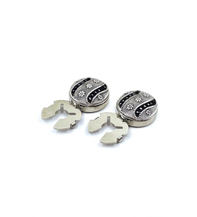 Gümüş Renk Siyah Taşlı Motif Desen Geçmeli Kol Düğmesi GC78