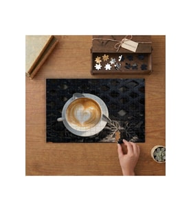 Latte Kalp Desenli Kahve Tasarımı 240 parça Ahşap Puzzle Ahşap Kutuda MP01609