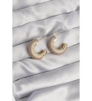 Pirinç Gold Renk Zirkon Taşlı Yarım Halka Küpe - TJ-BKP9113